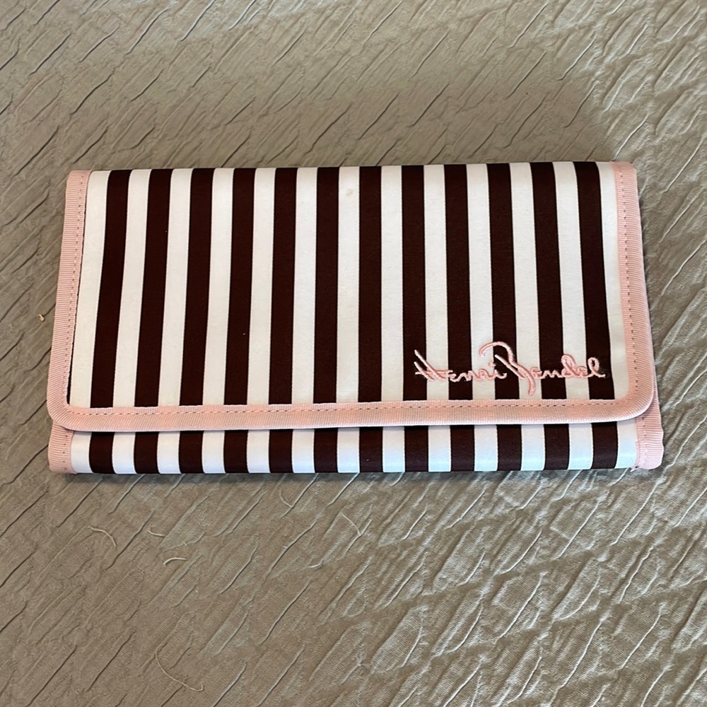Henri Bendel classic stripe travel jewelry foldover